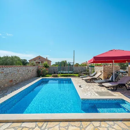 Pet Friendly In Golubovo * Mednjan
