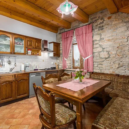Gorgeous In Golubovo With Wifi Holiday home *