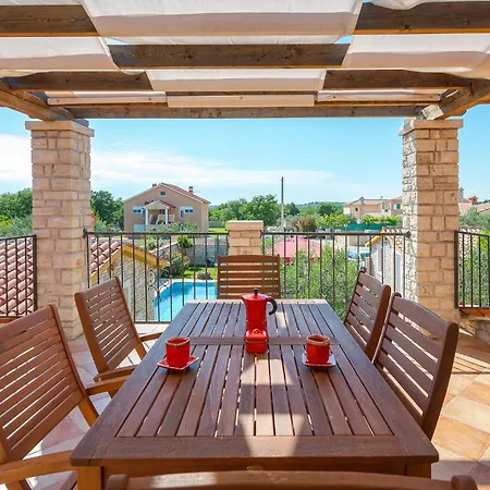 Pet Friendly In Golubovo *