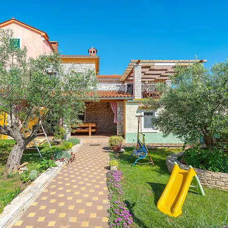Pet Friendly In Golubovo